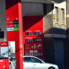 Imatge d’una gasolinera de Lleida a començaments de març.