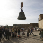 La Mònica se descolgó de la torre de la Seu Vella en mayo de 2014 con gran expectación.