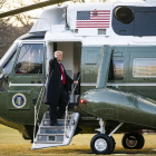 Trump, el 20 de gener, a l’agafar l’helicòpter presidencial per últim cop davant l’arribada de Joe Biden.