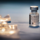 Pfizer confirma que la seua vacuna de la covid-19 protegeix durant almenys sis mesos