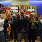 Fàbrega celebra els resultats de les eleccions de diumenge.