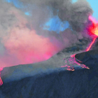 Una de les últimes erupcions del volcà Etna, a Sicília.