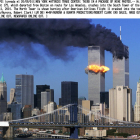 Momento en el que impactó un avión sobre la la segunda de las Torres Gemelas, uno de los símbolos de Nueva York.