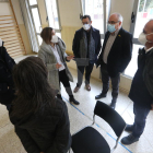 Un moment de la visita a l'escola Joan XXIII de Lleida.