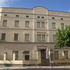 Imatge de la façana del col·legi Mare de Déu del Socós d’Agramunt.