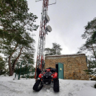 Els tècnics de Telefónica van utilitzar motos de neu per arribar a l'estació base de Josa i Tuixent
