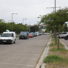 Una decena de vehículos marcharon por el centro de Lleida. 