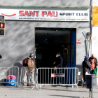 Exterior del Gimnàs Social Sant Pau, on va succeir l’atac que va evitar el vigilant.