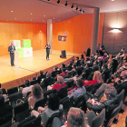 El alcalde, Miquel Pueyo, ayer por la tarde durante su conferencia celebrada en una de las salas del Auditori Enric Granados. 
