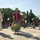 Exhibició folklòrica amb La Fal·lera Gegantera.