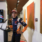 Márquez, durant la inauguració d’una exposició de pintura pròpia a Cervera el gener del 2020.