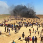 Las manifestaciones palestinas contra el bloqueo son contestadas por Israel con bombardeos.