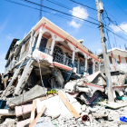 El terremoto de ayer ha sembrado la destrucción en uno de los países más pobres del planeta.