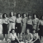 Equipos femeninos de baloncesto en el Frontón de Lleida.