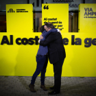 Aragonès y Junqueras, ayer, celebrando el resultado de ERC en las elecciones al Parlament.