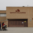 El Instituo d’Alcarràs estaba ayer cerrado al ser festivo local. 