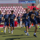 La plantilla de l’At. Lleida va iniciar ahir la pretemporada amb moltes cares noves.