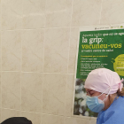 Usuarios de la Llar de Sant Josep de La Seu fueron vacunados ayer.