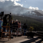 Vistas del volcán desde la iglesia de Tajuya, en la isla de La Palma.