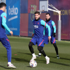 Sergi Roberto va completar ahir el seu primer entrenament amb la resta de companys del Barça.