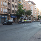 El accidente tuvo lugar en este tramo de la calle Príncep de Viana. 