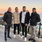 Gabri y sus ayudantes Jordi Cumelles y David Ramos visitaron ayer en Tarragona a Gerard Escoda.