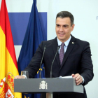 El presidente del gobierno español, Pedro Sánchez, durante una rueda de prensa en Bruselas después de la cumbre europea.
