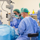 Una cirugía refractiva (para quitarse las gafas) en la clínica leridana ILO Oftalmología. 