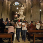 La imagen de la Inmaculada Concepción procedente de Éfeso, ayer a su llegada a la catedral de Lleida. 