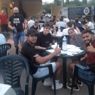 Los jugadores, técnicos y directivos cenaron en el Joan Capdevila.