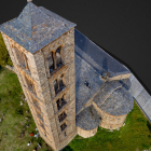 La visita virtual permite sobrevolar Sant Climent de Taüll gracias a imágenes captadas con drones.