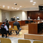 El acusado de violar y maltratar a la mujer y de abusar de la hija en el Urgell en la Audiencia de Lleida.
