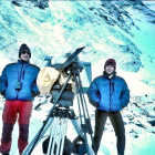 Segarra va col·locar una càmera d'IMAX al cim del món el 1996.