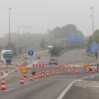 Els diferents carrils habilitats a la zona dels peatges a l’accés a Lleida de l’AP-2.