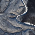 Científicos de la NASA, desconcertados por misteriosas rayas en colinas de Siberia