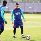 El Barça confia en Messi, a la imatge durant l’entrenament de dilluns, per aconseguir la remuntada.
