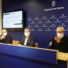 El doctor Lluís Rosselló va presentar ahir l’estudi amb el president de la Diputació, Joan Talarn.