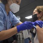 Bruselas confía en que la nueva entrega permita inmunizar al 70% de la población a finales de verano.