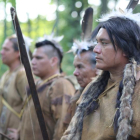 La primera sèrie documental narra la vida dels pobles indígenes abans de la invasió.