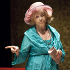 Montserrat Carulla, en el seu últim paper teatral a l’obra ‘Iaia!’, amb què va deixar l’escena el 2014.