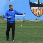 Joan Carles Oliva, durante el entrenamiento de ayer.