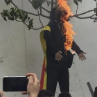 Puigdemont acusa al PSOE de "participar en un acto de odio" por la quema del muñeco en Coripe