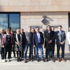 Els presidents dels consells amb els responsables de les àrees dels serveis socials a Balaguer.