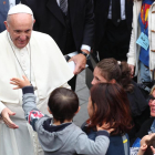 El pontífex demana que s’obrin corredors humanitaris.