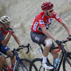 El líder Chris Froome y Vicenzo Nibali durante la decimocuarta etapa de la Vuelta.