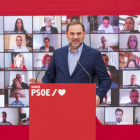 El secretario de Organización del PSOE, José Luis Ábalos, ayer en su reunión telemática con los alcaldes socialistas.