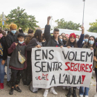 Protesta d’alumnes de l’Escola Ondara de Tàrrega dijous pels comentaris d’un professor.