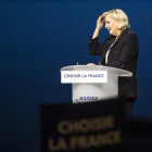 La candidata del FN, Marine Le Pen, en un mitin en Villepinte.