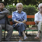 Els espanyols cobren de pensió el 82% de l’últim salari, davant del 63% de la mitjana de l’OCDE.