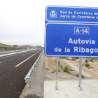 Un cartel en la A-14 con el nombre de Autovía de la Ribagorza.